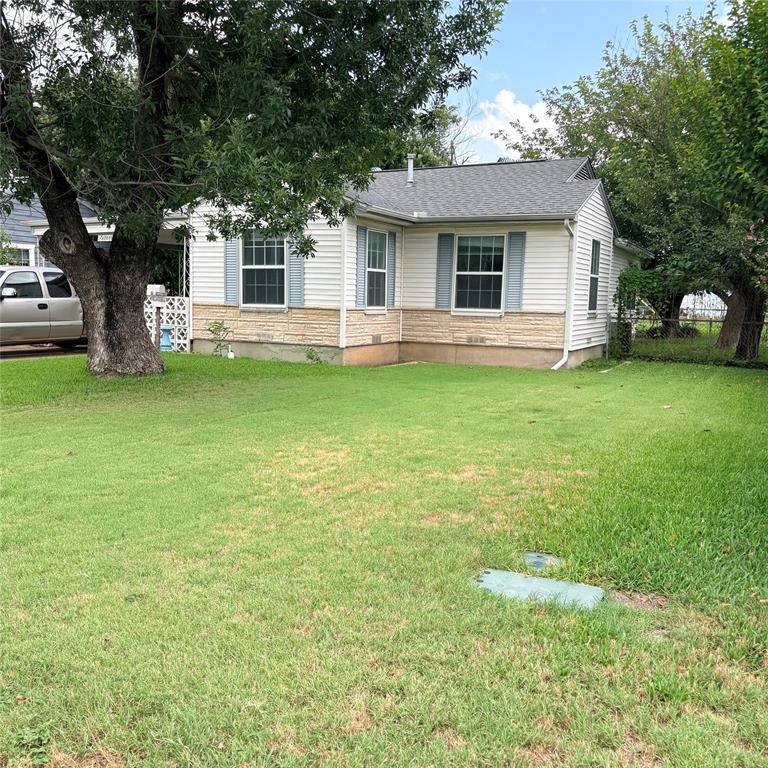 2101 14th Avenue Property Photo 1