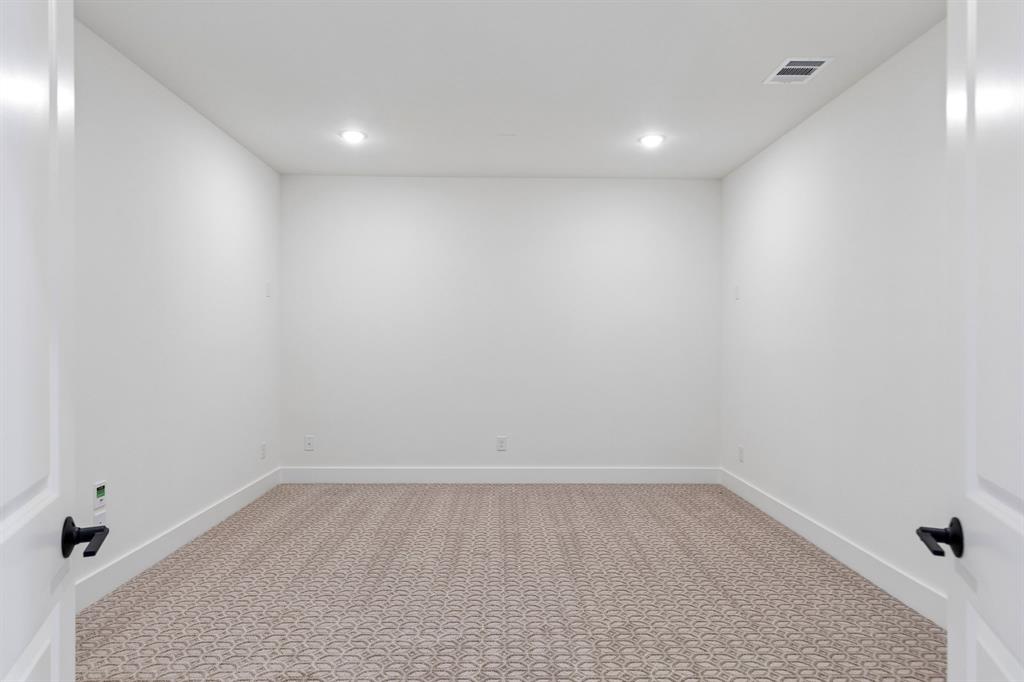 2480 Harpole Road Property Photo 16