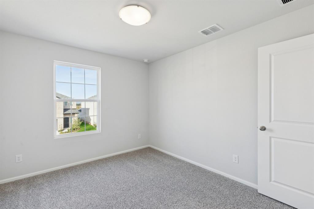 740 Santa Lucia Drive Property Photo 15