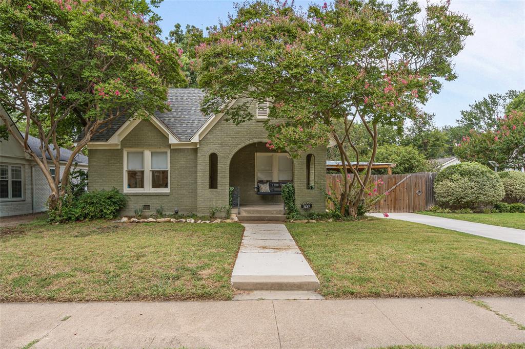 3225 Greene Avenue Property Photo 1