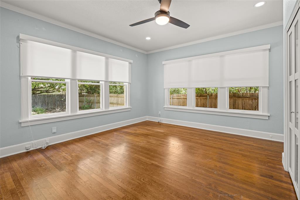 3225 Greene Avenue Property Photo 23