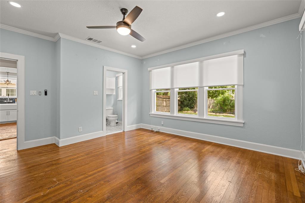 3225 Greene Avenue Property Photo 26