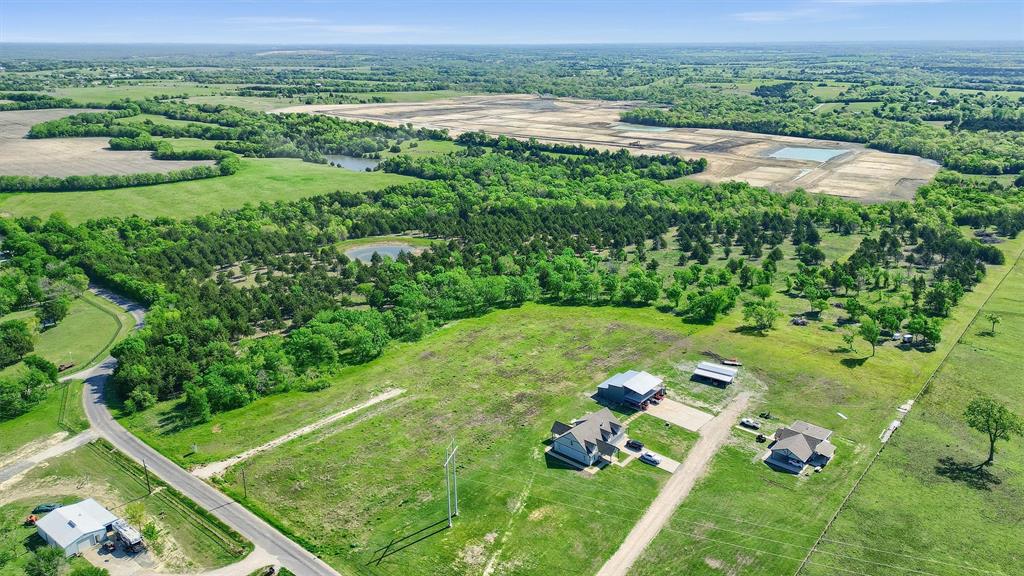 2554 Bennett Road Property Photo 4