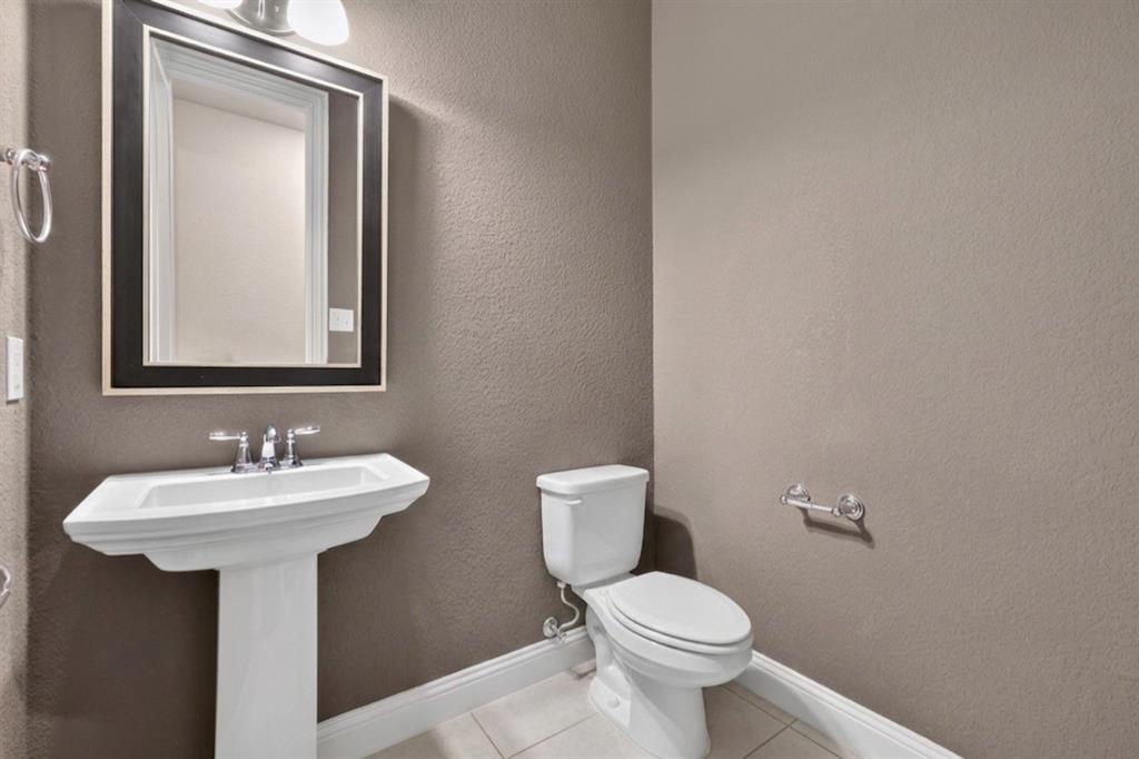14917 Gentry Drive Property Photo 18