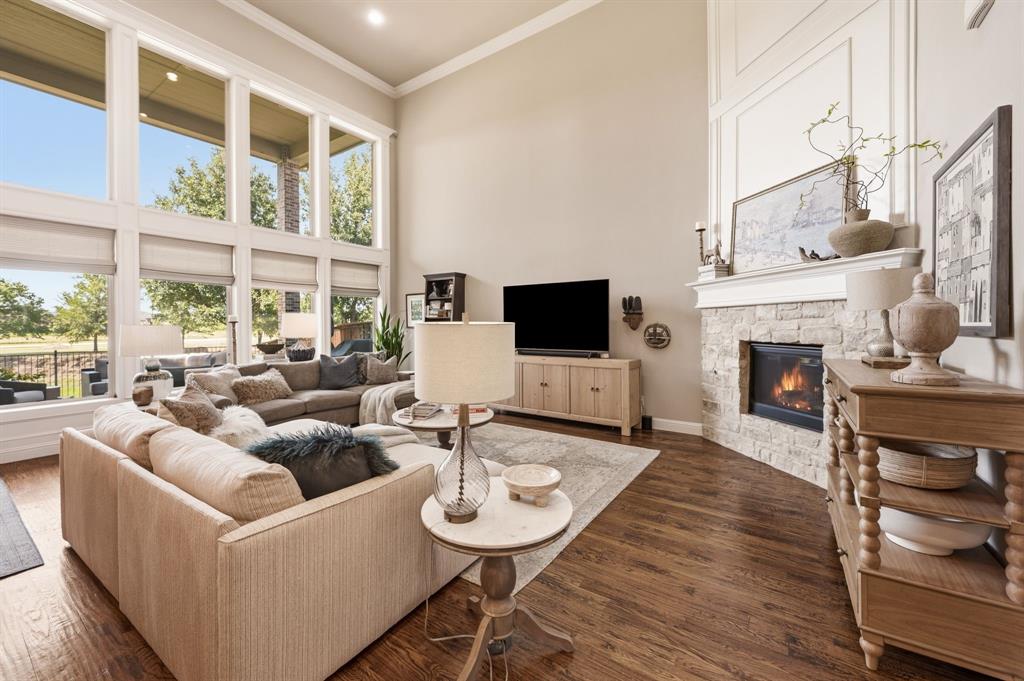 324 Riverdance Way