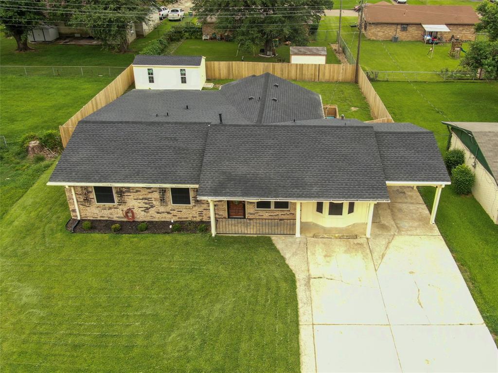 2114 Handley Street Property Photo 4