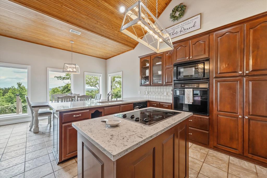 16123 Steep Road Property Photo 17