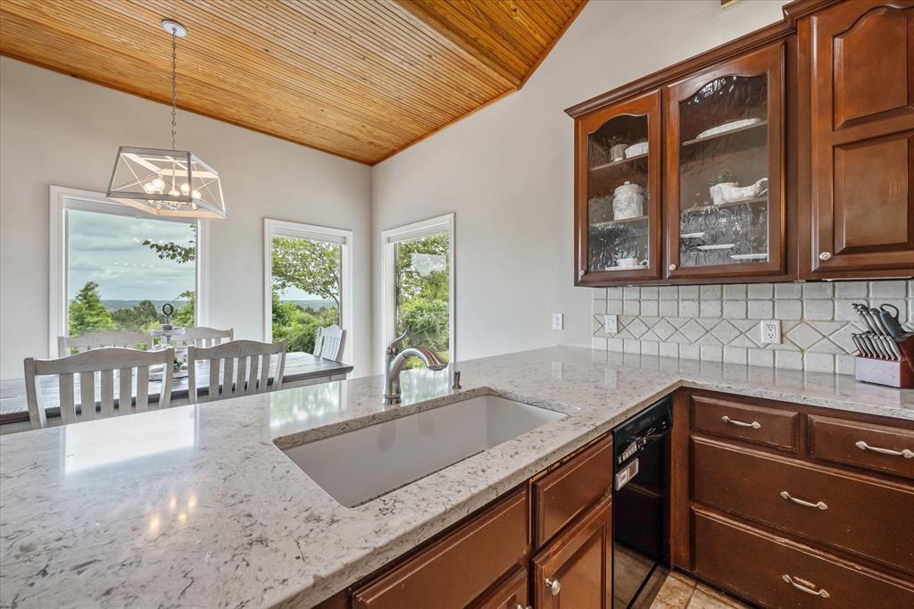 16123 Steep Road Property Photo 19