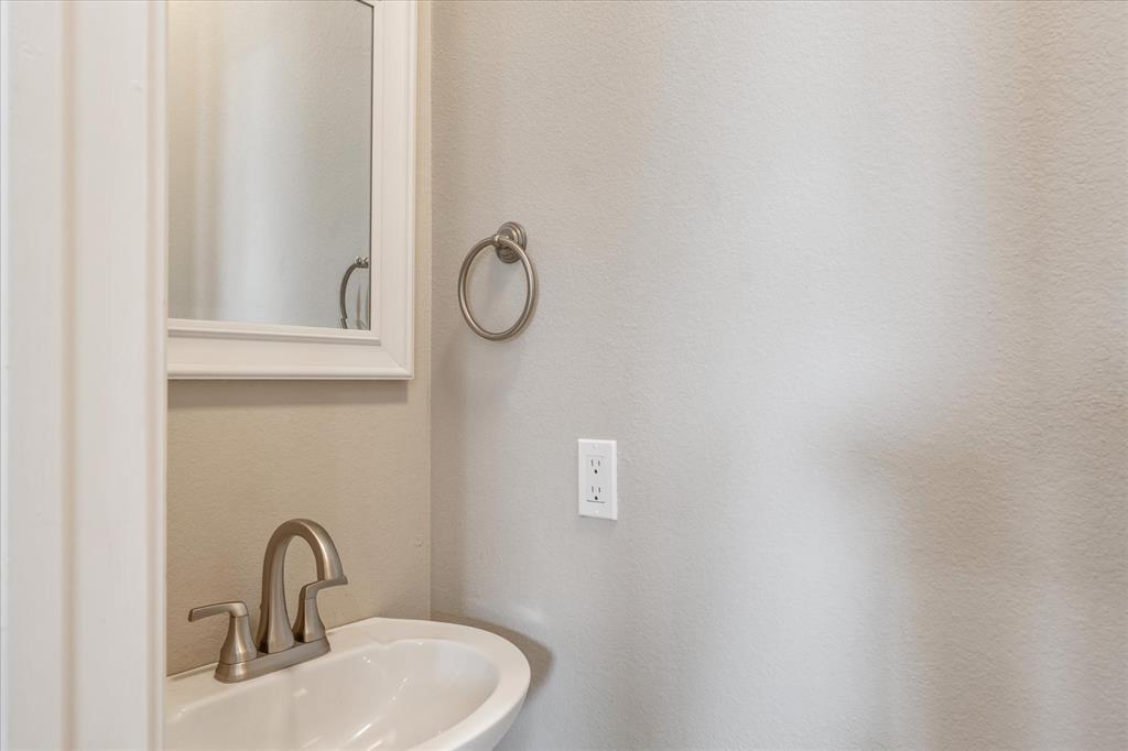 16123 Steep Road Property Photo 21