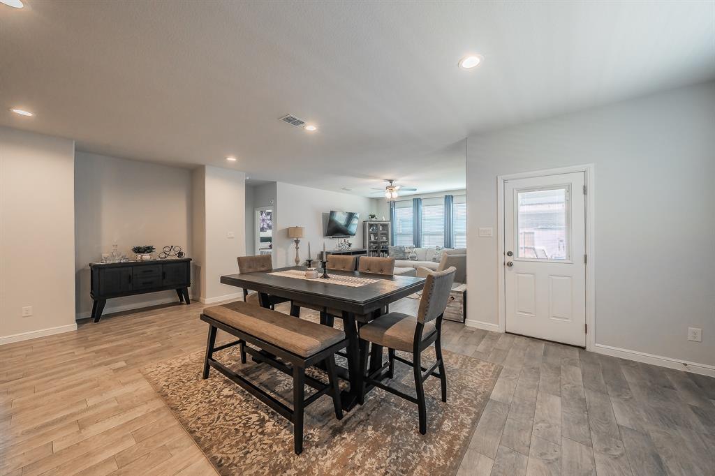 15901 Charing Cross Drive Property Photo 10