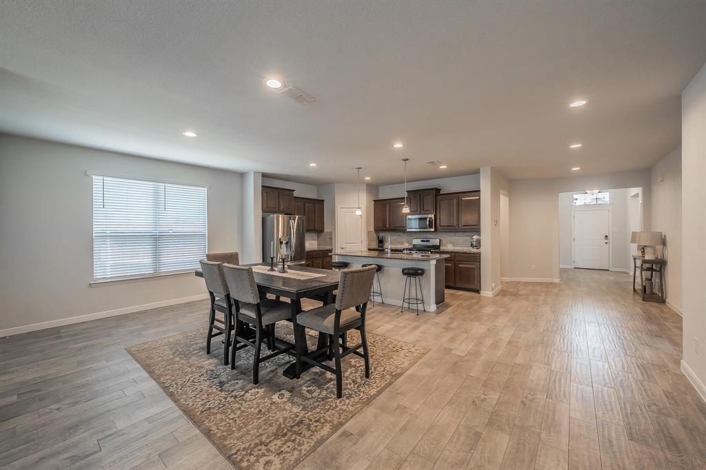15901 Charing Cross Drive Property Photo 11