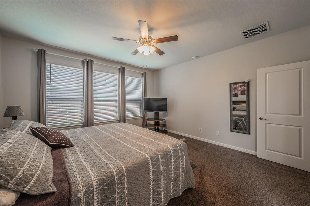15901 Charing Cross Drive Property Photo 16