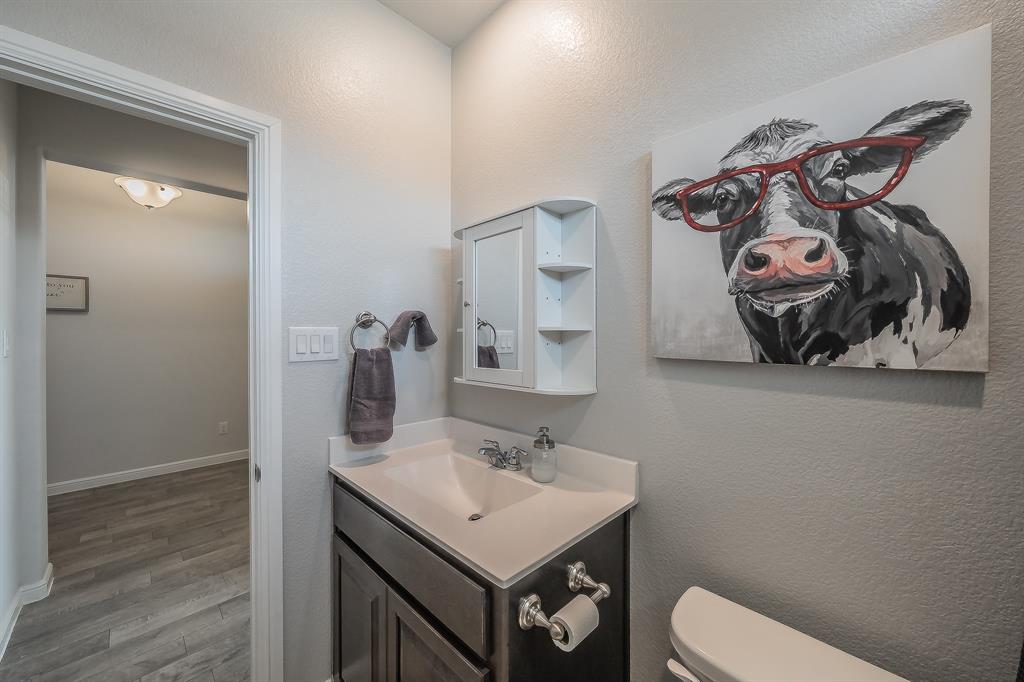 15901 Charing Cross Drive Property Photo 26