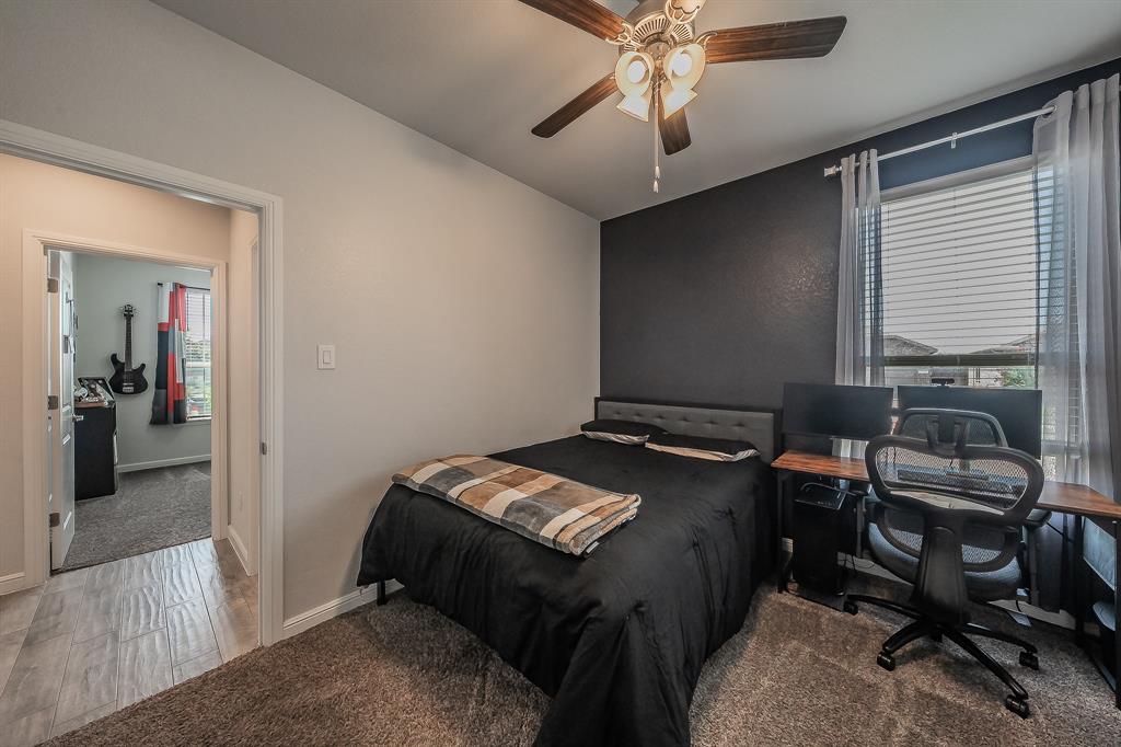 15901 Charing Cross Drive Property Photo 28