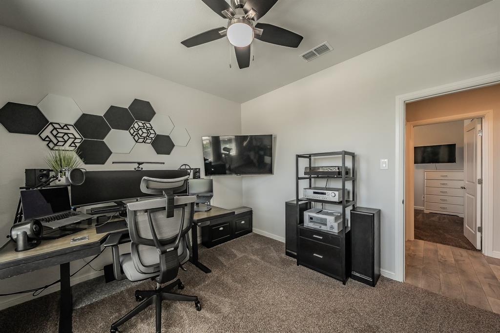 15901 Charing Cross Drive Property Photo 30