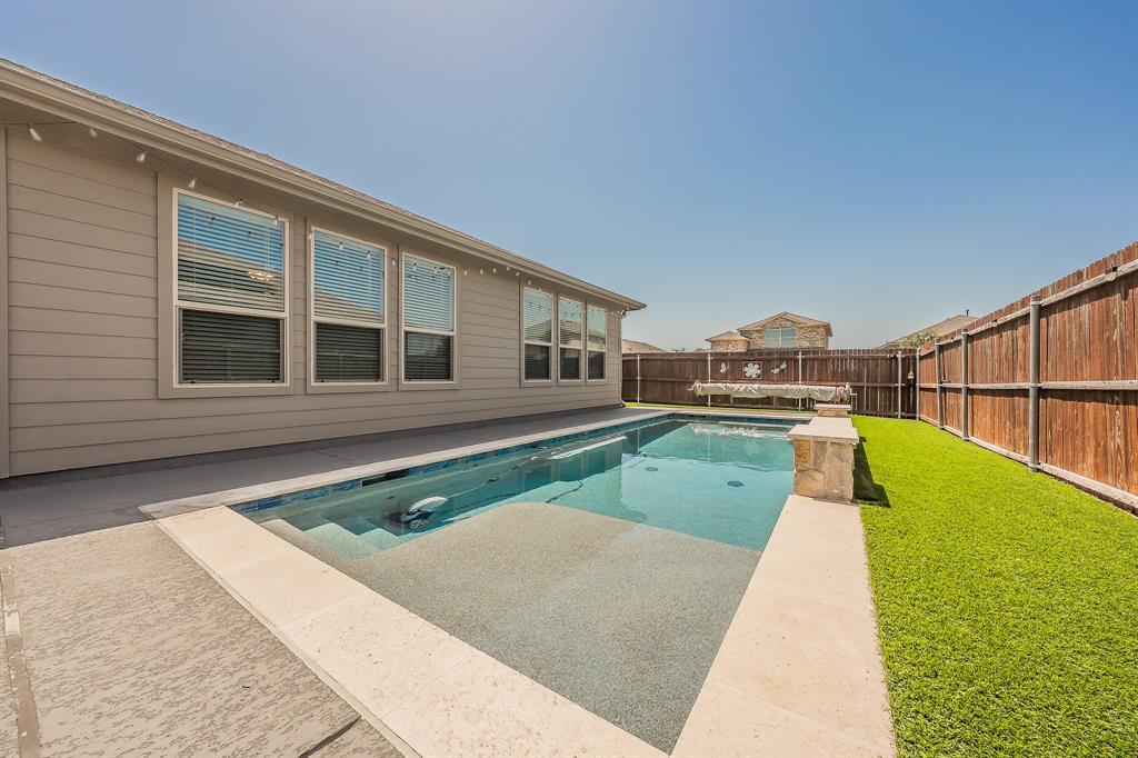 15901 Charing Cross Drive Property Photo 33