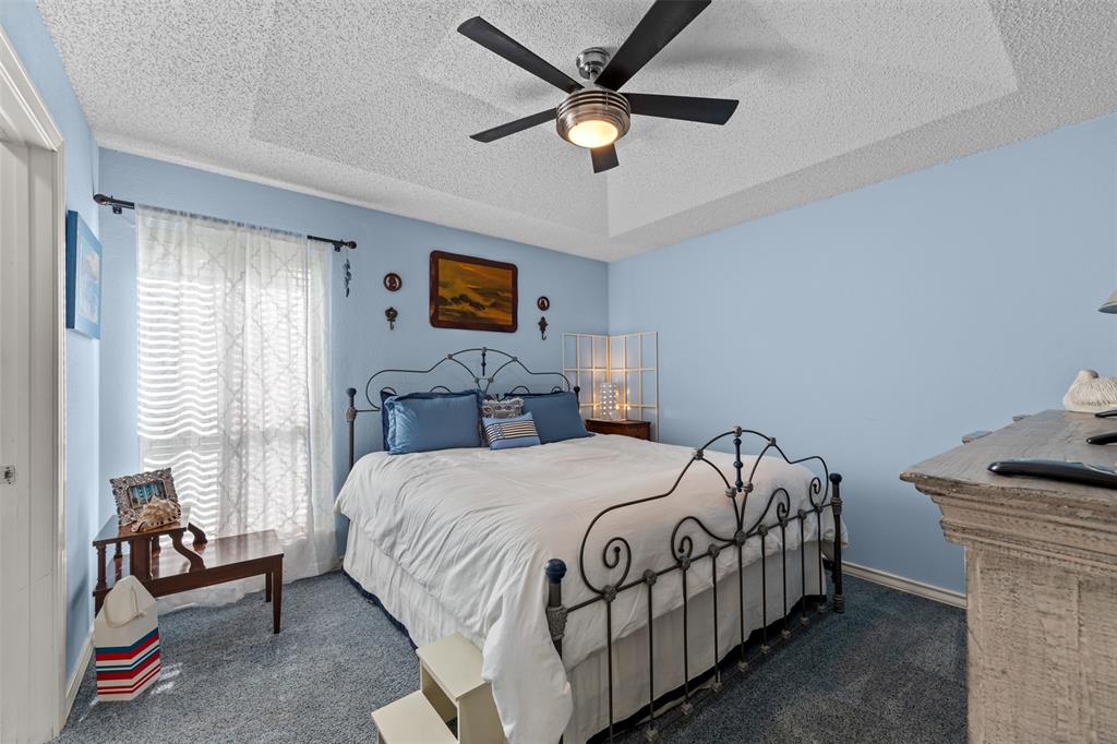809 Shady Creek Drive Property Photo 24