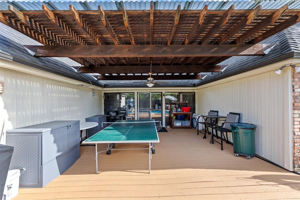 809 Shady Creek Drive Property Photo 32
