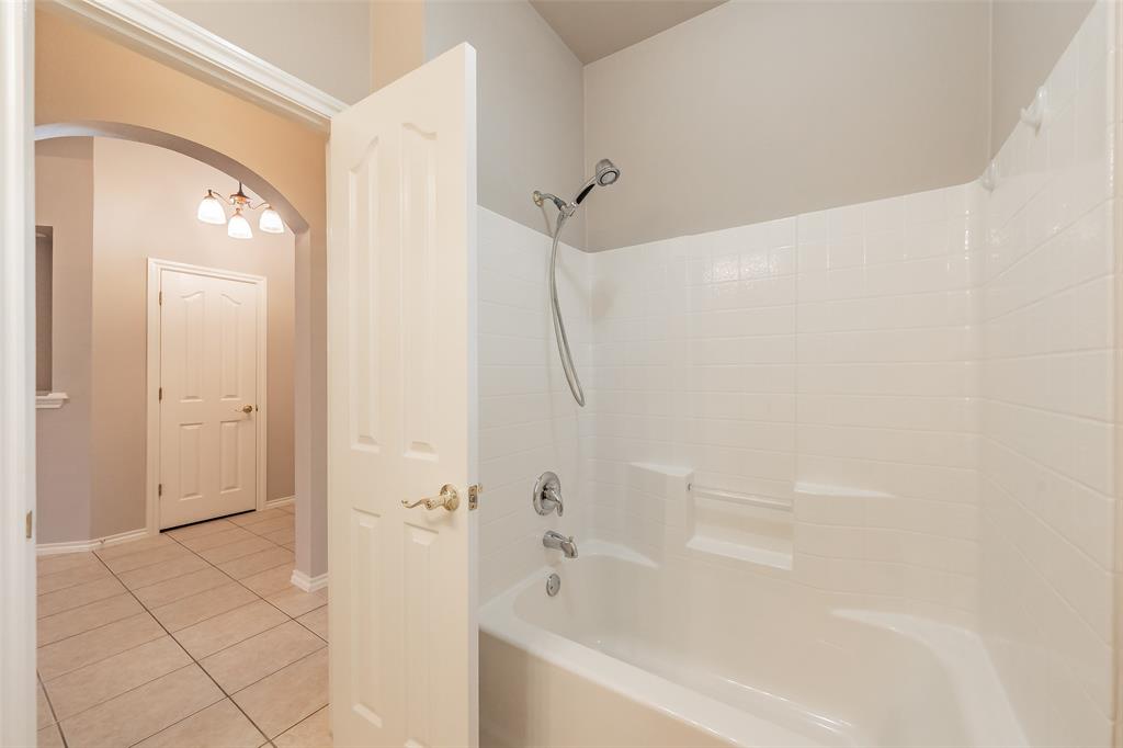 10501 Cloisters Drive Property Photo 16