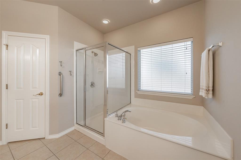 10501 Cloisters Drive Property Photo 25