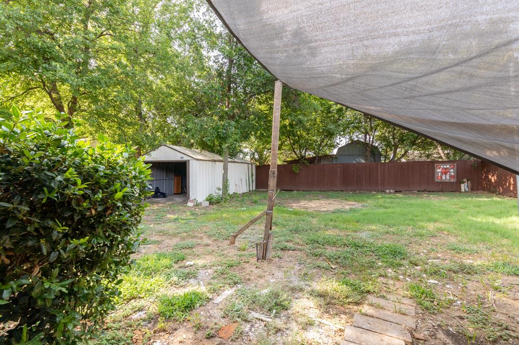 2303 April Lane Property Photo 19