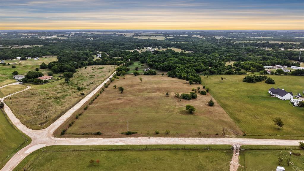 250 Private Road 477 Property Photo 1