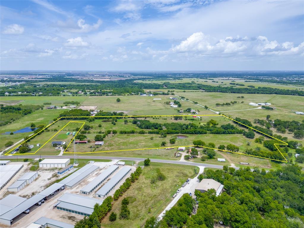 7811 Fm 35 Property Photo 13