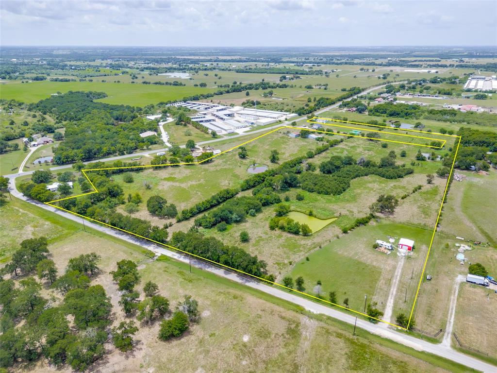 7811 Fm 35 Property Photo 16