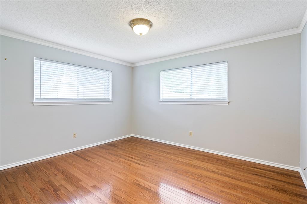 8921 Crosswind Drive Property Photo 27