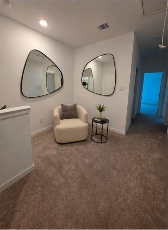 2402 Glacier Way Property Photo 5