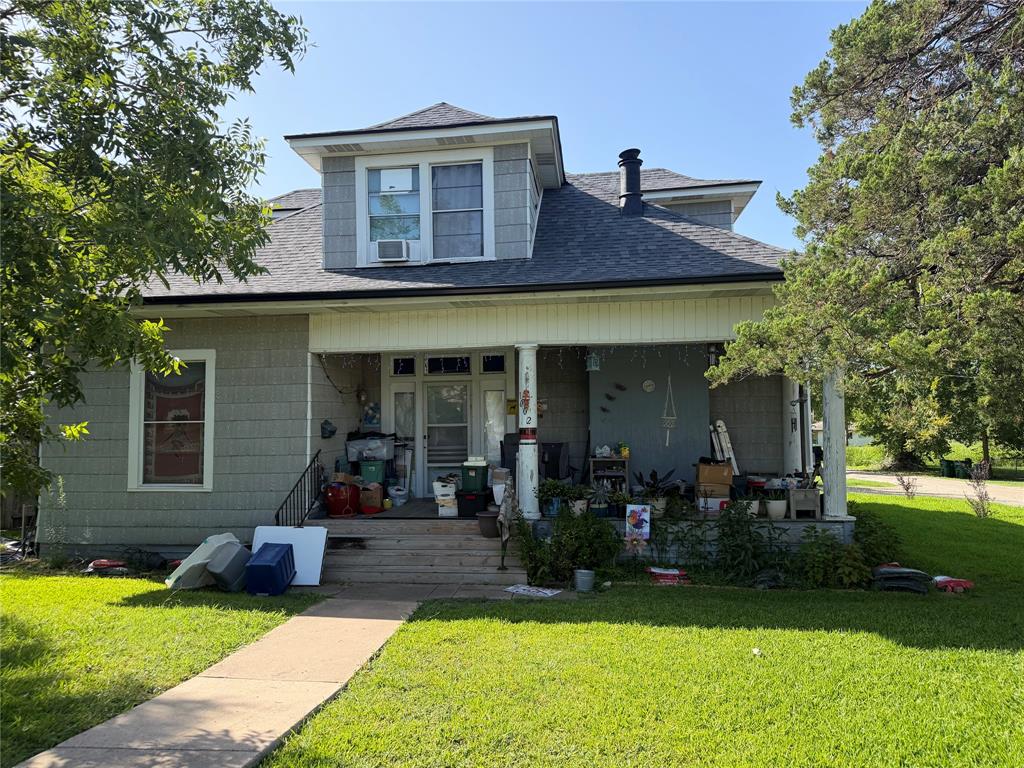 1002 E Texas Avenue Property Photo 1