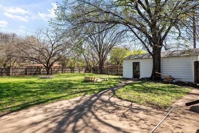 8760 S County Road Property Photo 5