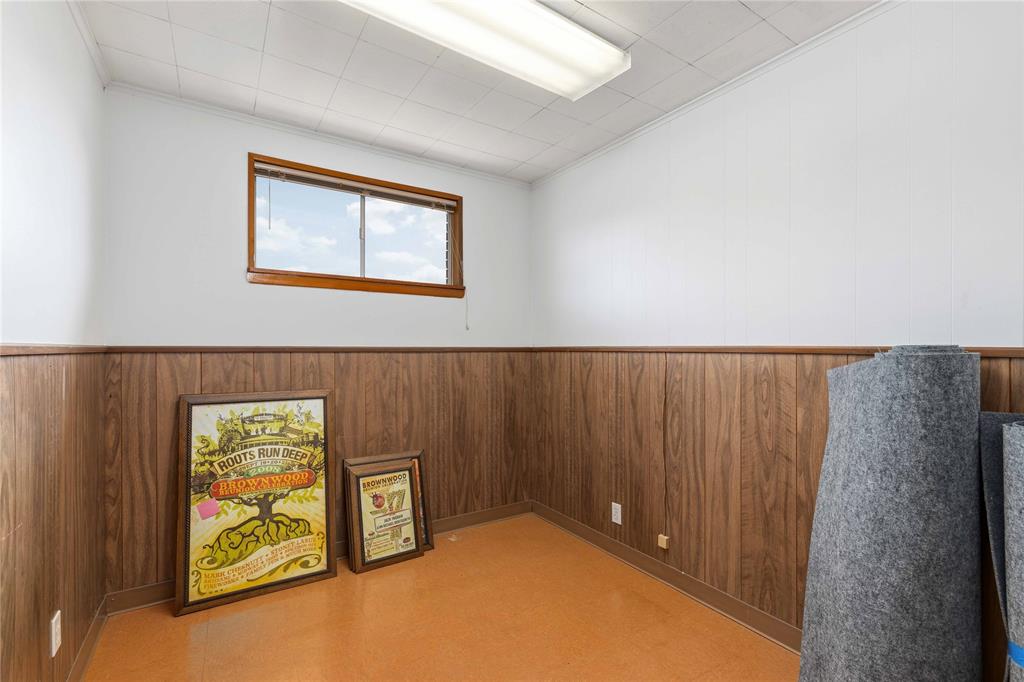 2201 Coggin Avenue Property Photo 32