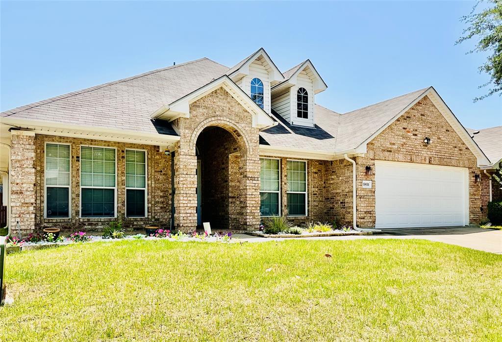 5851 Lorenzo Drive Property Photo 1