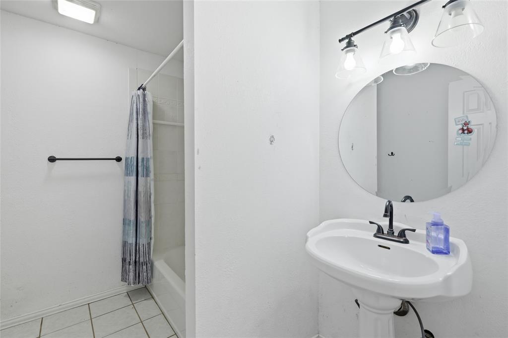 2205 Canyon Circle Property Photo 11