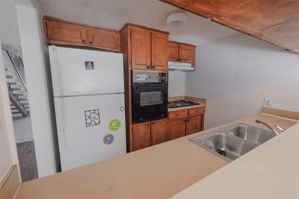 6317 Granbury Road 6321 Property Photo 6