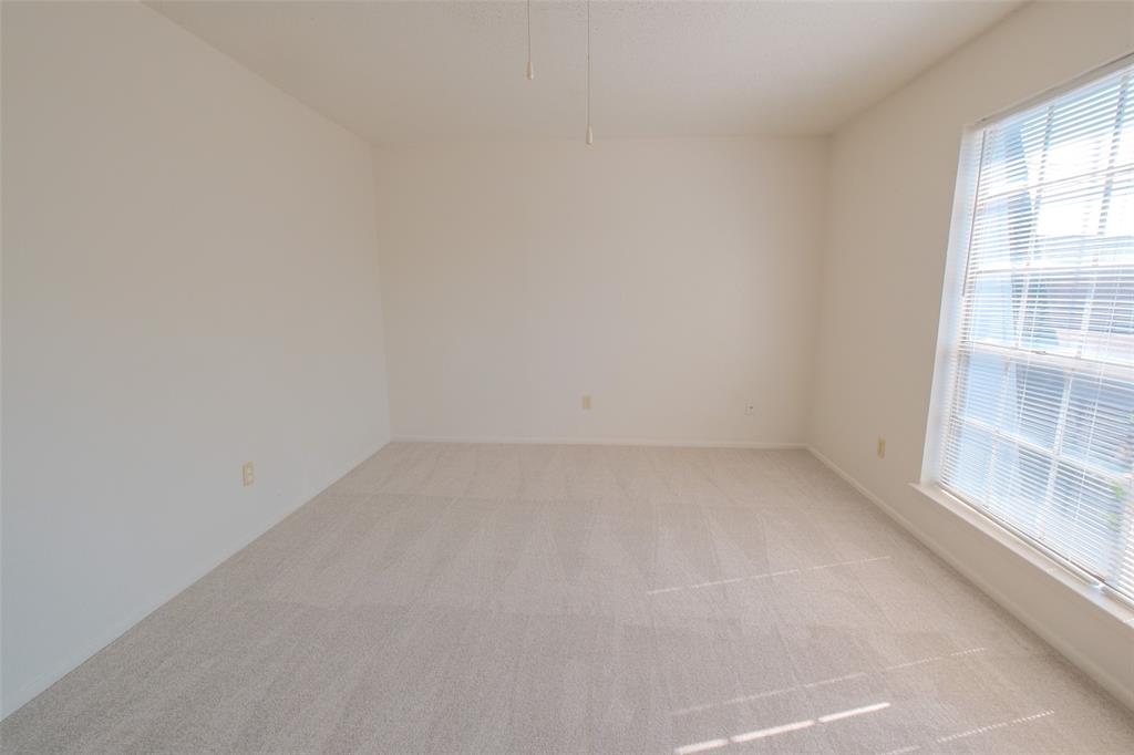 6317 Granbury Road 6321 Property Photo 9