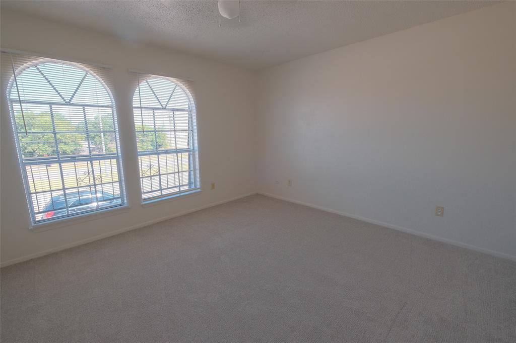 6317 Granbury Road 6321 Property Photo 11