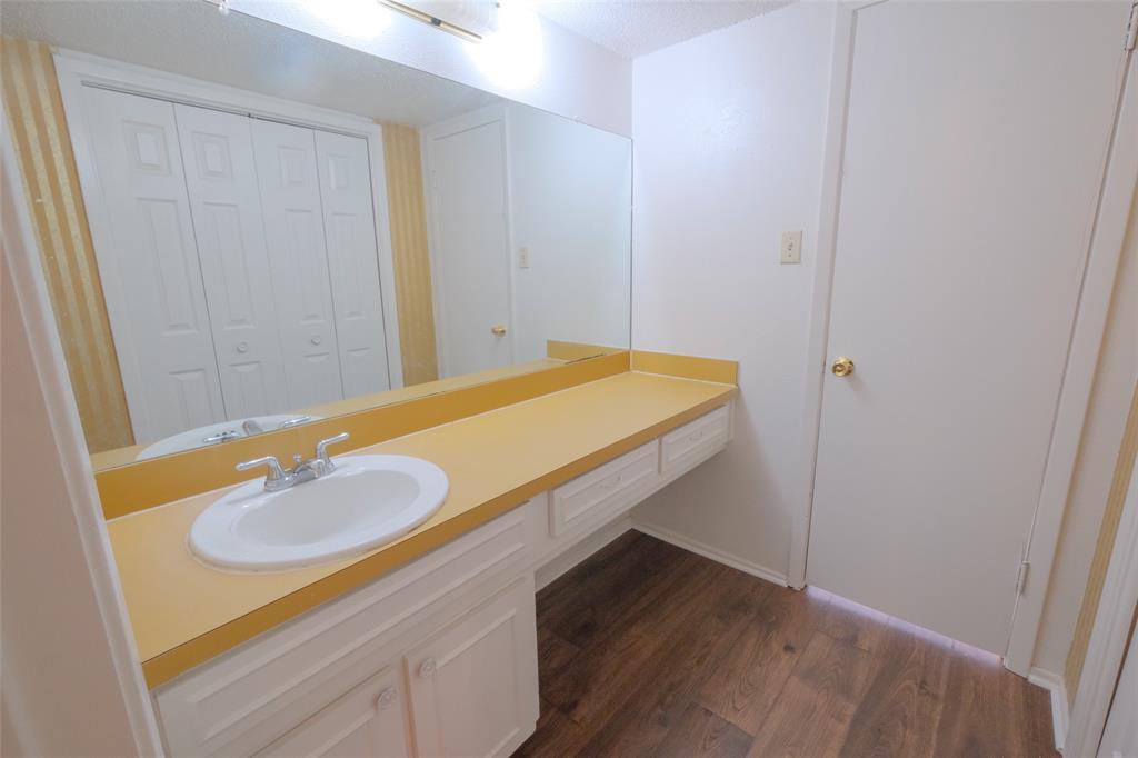 6317 Granbury Road 6321 Property Photo 14