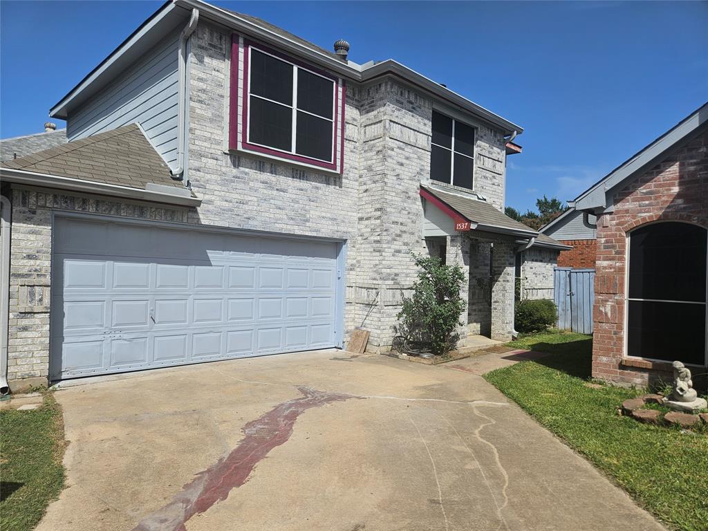 1537 Collin Drive Property Photo 1