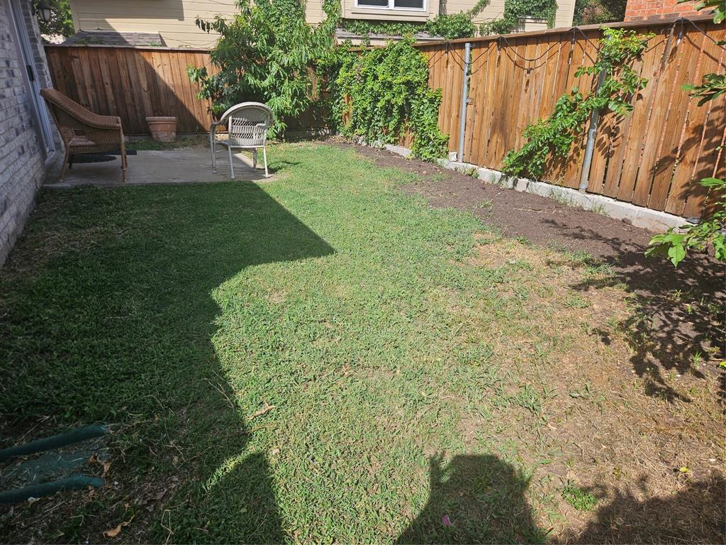 1537 Collin Drive Property Photo 3