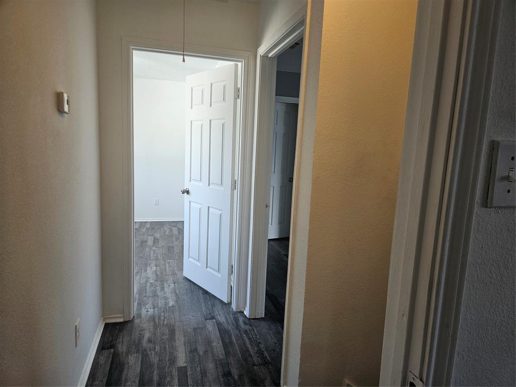 1537 Collin Drive Property Photo 14