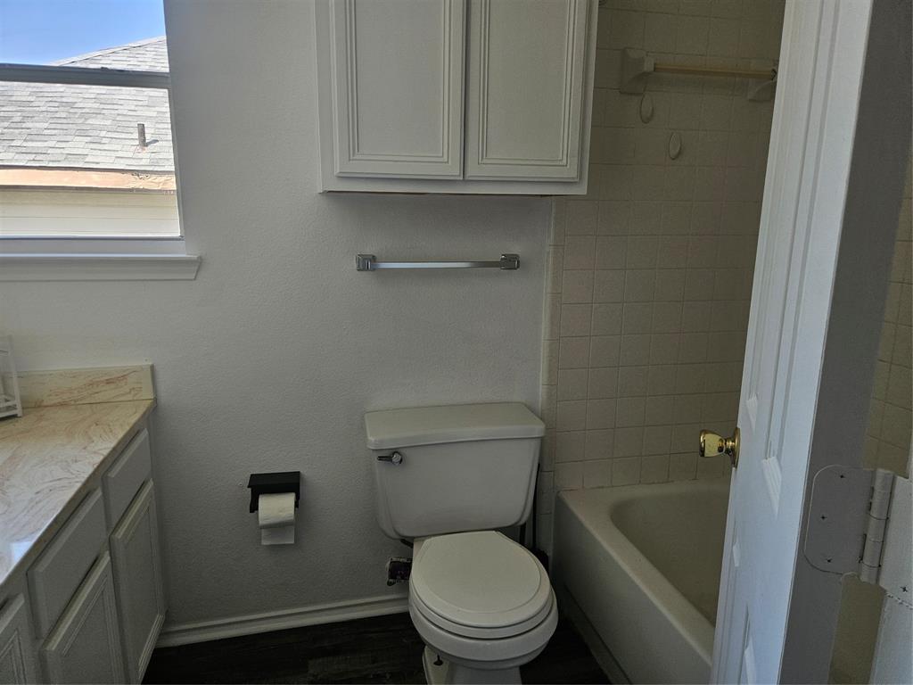 1537 Collin Drive Property Photo 19