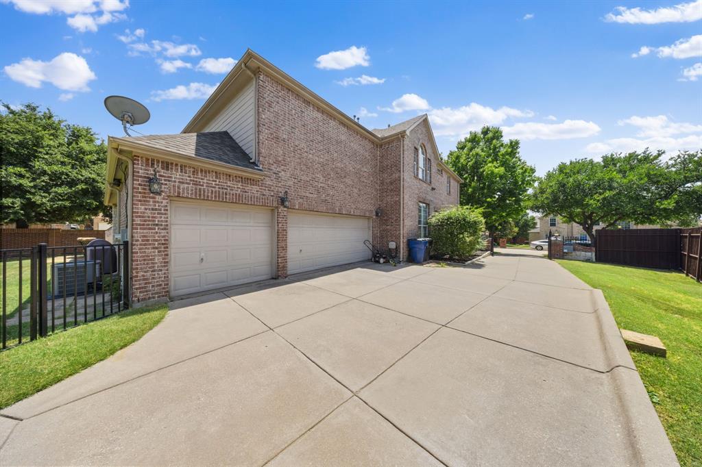 10624 Star Meadow Drive Property Photo 34