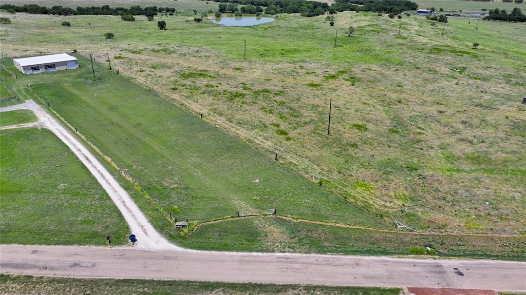 5100 Woodard Property Photo 3