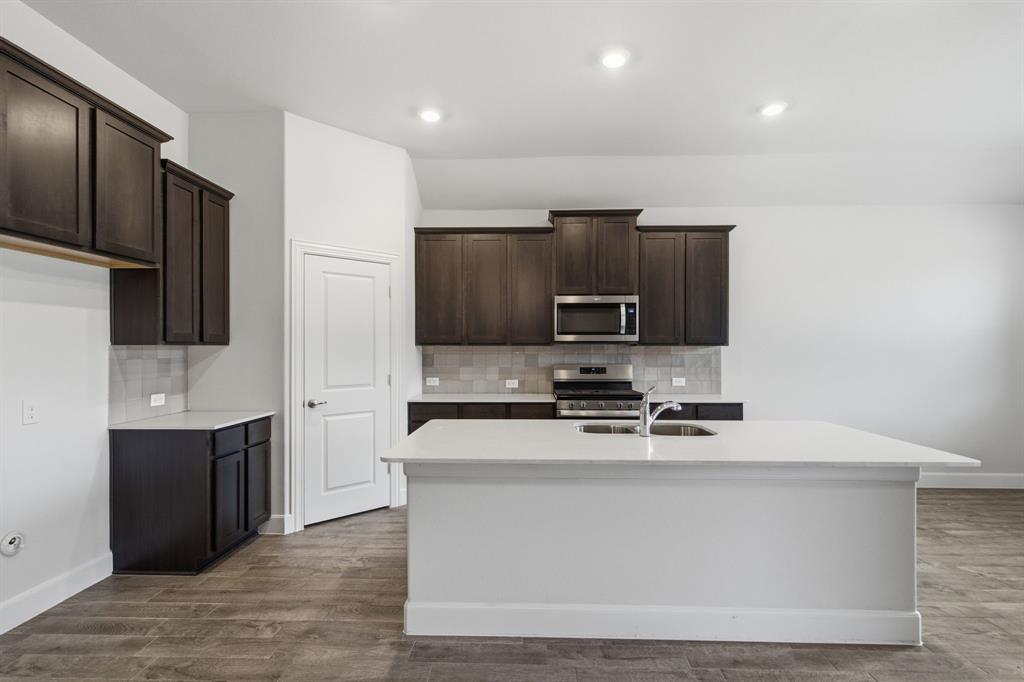 11136 Gold Pan Trail Property Photo 10