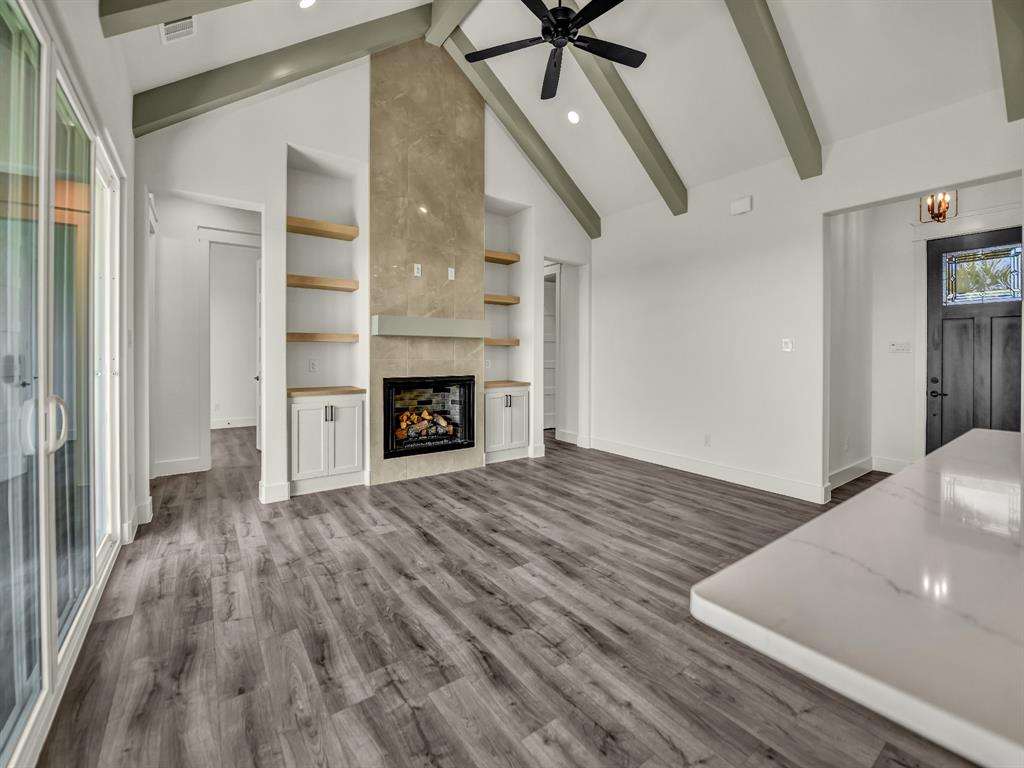 1012 Don Eve Court Property Photo 10