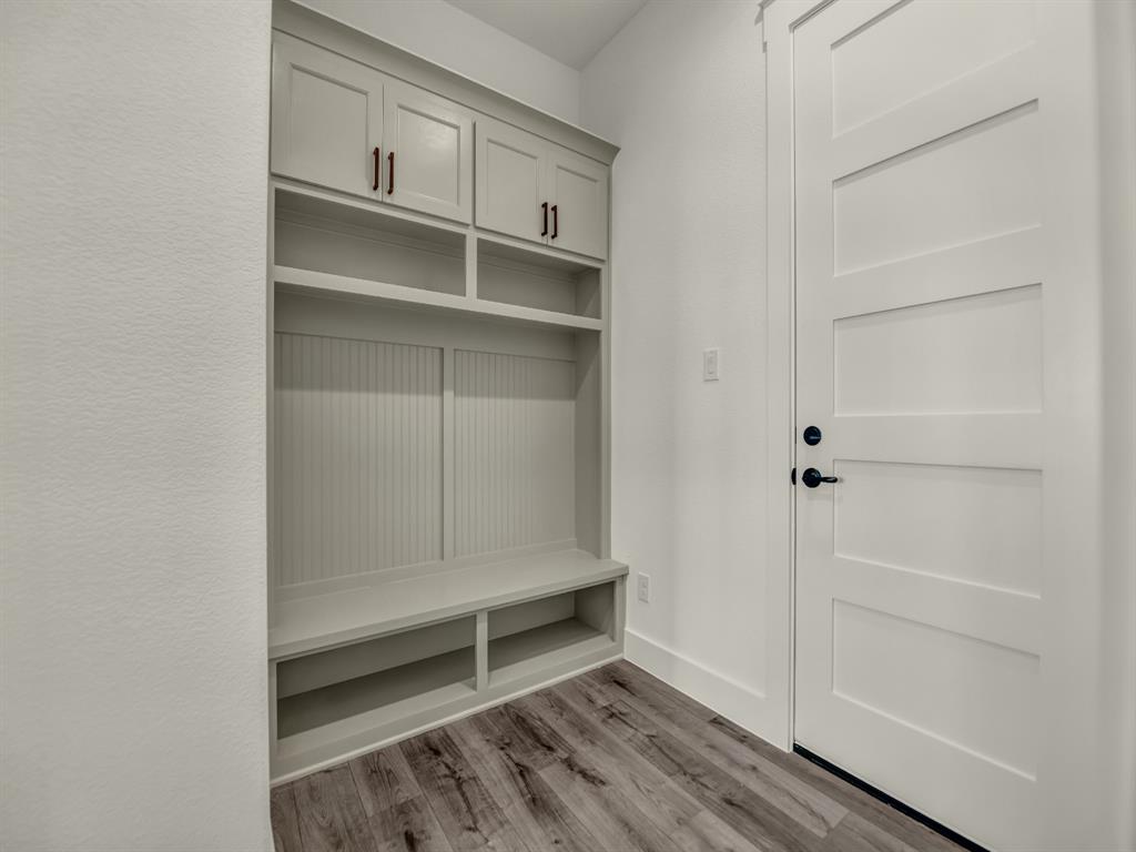 1012 Don Eve Court Property Photo 20