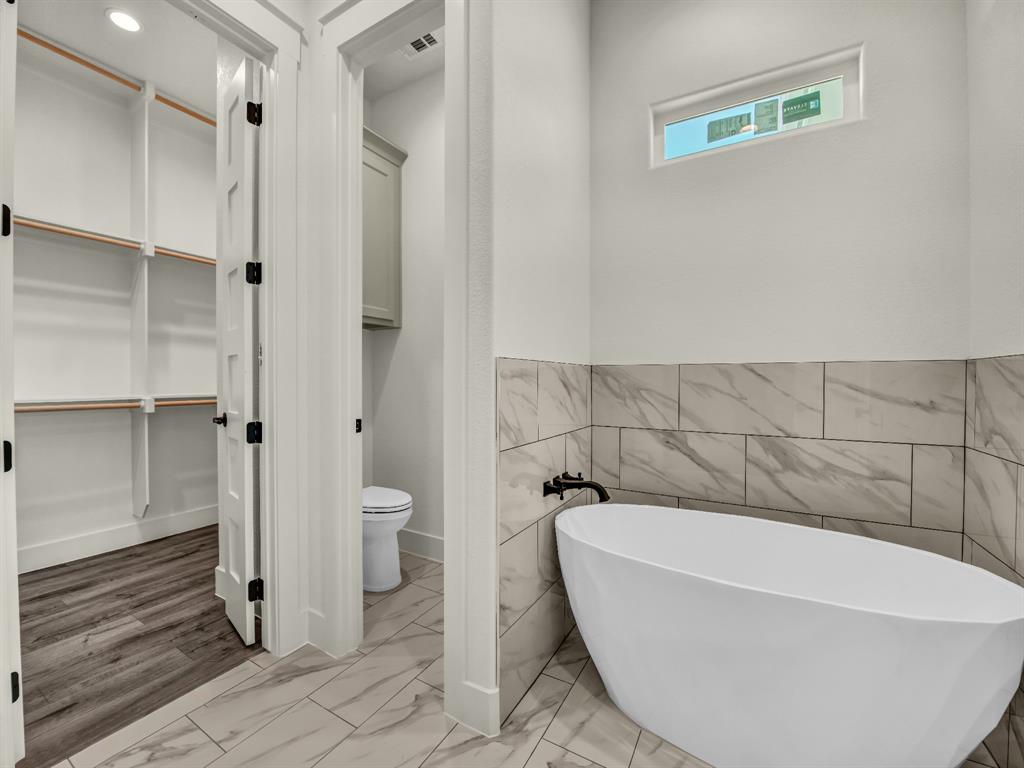 1012 Don Eve Court Property Photo 23