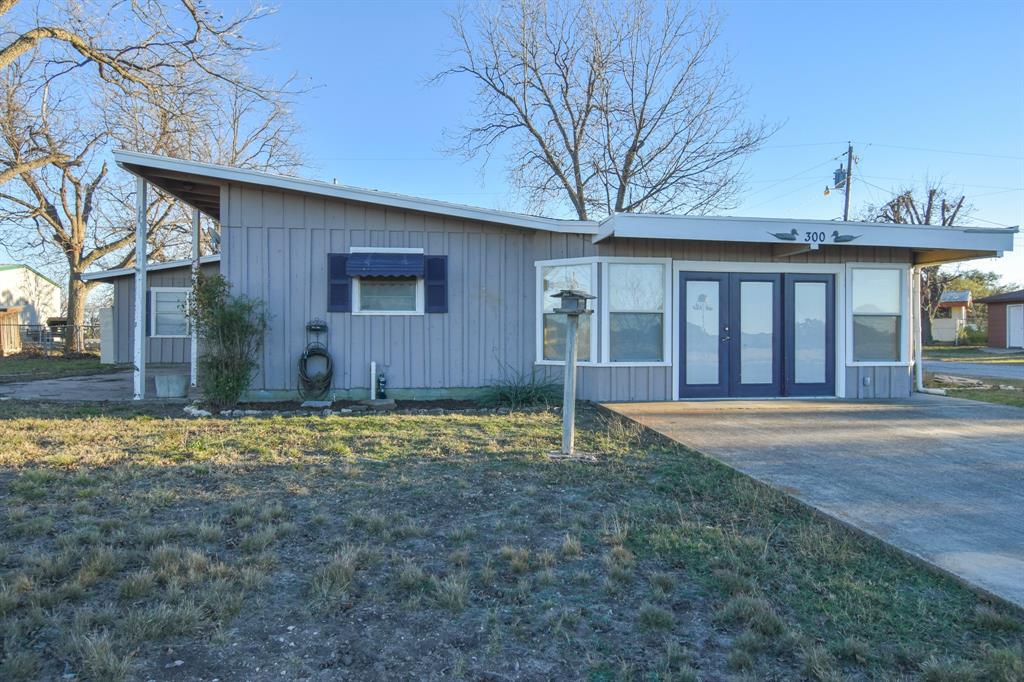 300 N Shore Property Photo 2